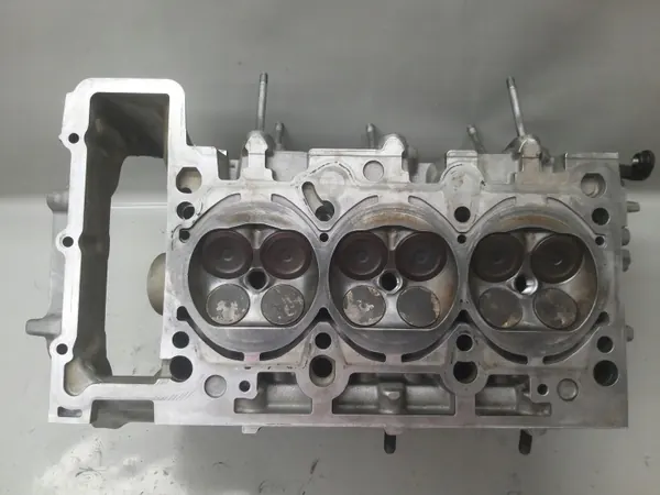 Rechter Cilinderkop OEM 06E103403M 3.0 TFSI image 6
