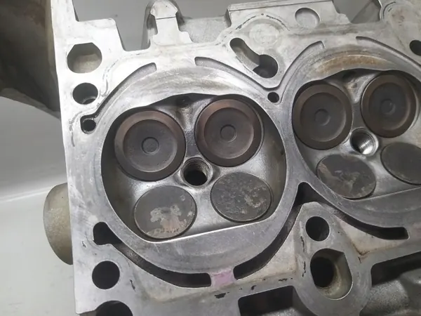 Rechter Cilinderkop OEM 06E103403M 3.0 TFSI image 7