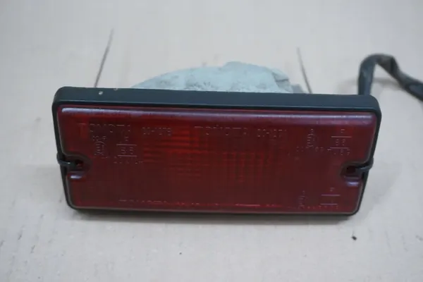 Toyota RAV4 I Mistachterlicht OEM RAV4 I ŚWIATŁO PRZECIWMGIELNE image 3