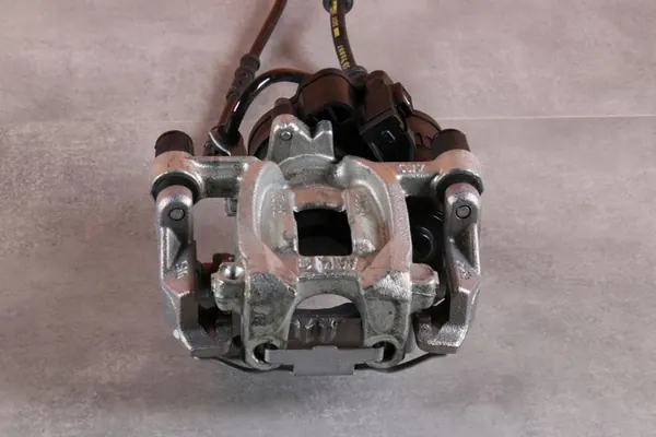 MINI F54 F55 F56 F57 Vasemman Takajarrusatulan OEM 8831987 image 3