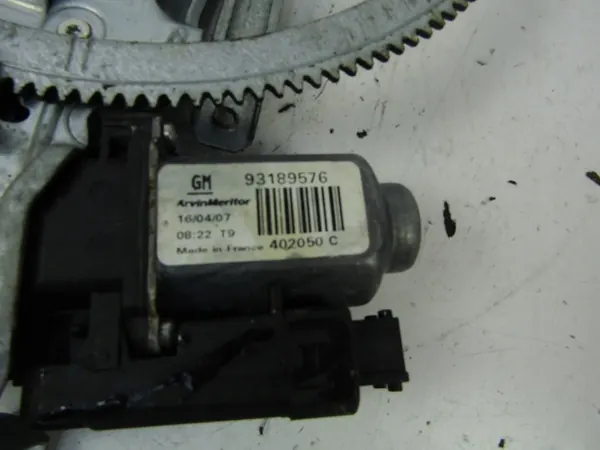 OPEL MERIVA A Mecanismo de janela elétrica dianteira esquerda image 3