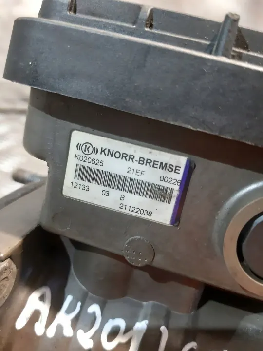 EBS-venttiili OEM K020625 Renault Premium DXI:lle image 3