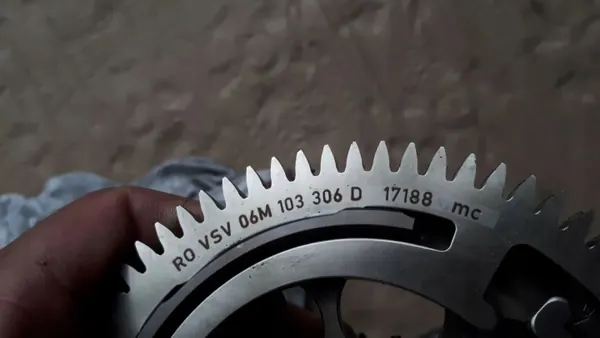 Jakokihnapyörä OEM 06M103293G Audi 3.0 TFSI:lle image 10