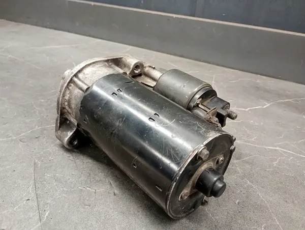 Démarreur BOSCH MERCEDES W210 2.9 TD image 3