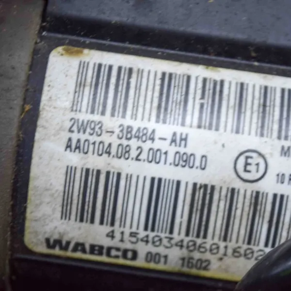 Compressor de ar Jaguar XJ OEM 2W933B484AH - Usado image 6