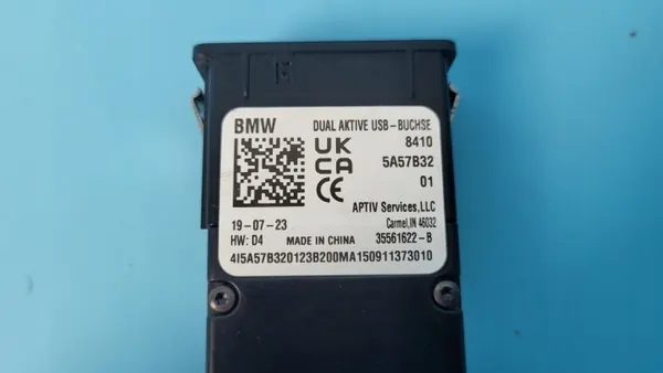BMW X1 U11 USB-laadpoort OEM 5A57B32 image 5