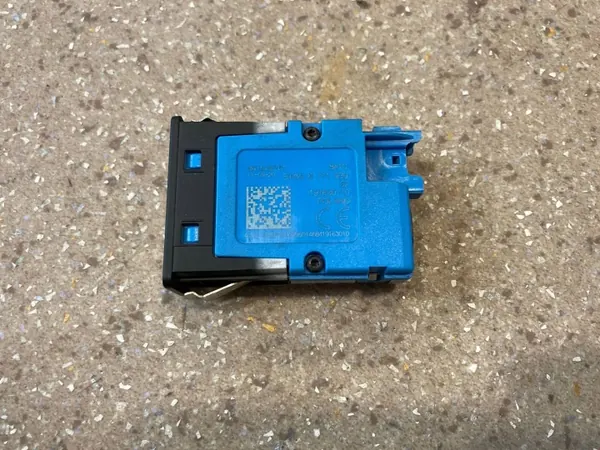 USB-aansluiting OEM 84108711939 voor BMW 1 Serie F40 image 9