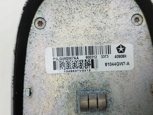 Antena GPS Jeep Cherokee 2015 P5LQ48GW7AA image 5