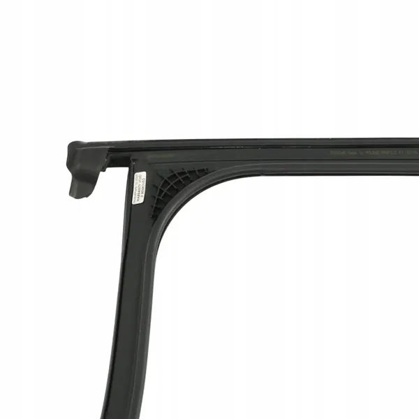 Fönstertätning Porsche Macan 95B OEM 95B839432 - Begagnad image 9