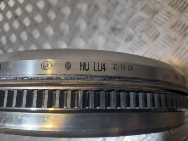 Audi OE 06J 105 266 D volante image 2