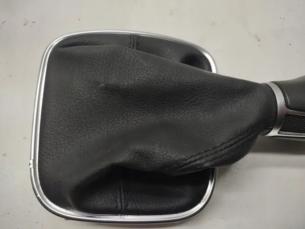 Pommeau de vitesse OEM 6C0711113B pour VW Polo 6C 5 vitesses image 5