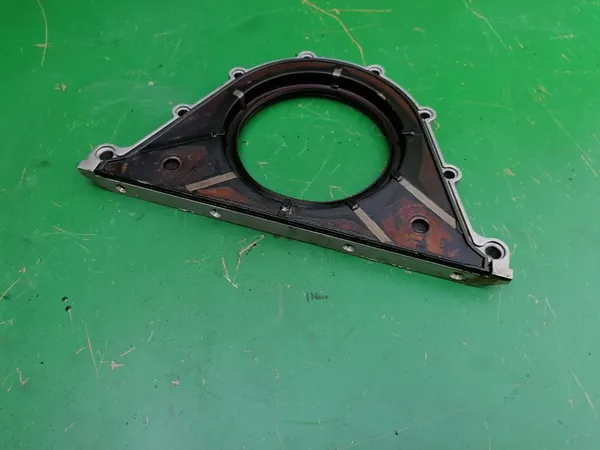 BMW OE 7512101 kampikammion tiivisteen kiinnike image 2