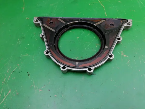 BMW OE 7512101 kampikammion tiivisteen kiinnike image 3