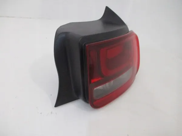 CITROEN C4 CACTUS Luz Trasera Derecha image 4