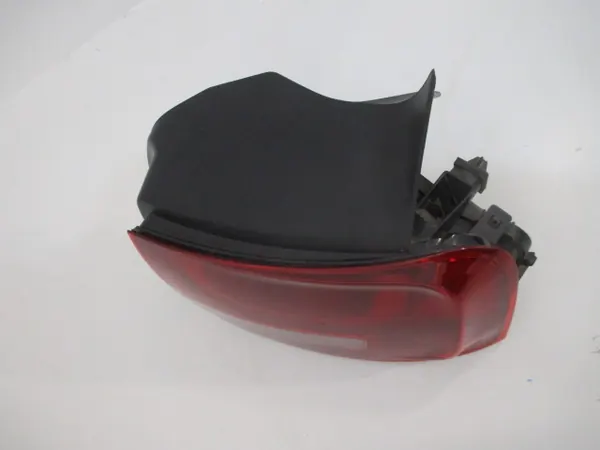 CITROEN C4 CACTUS Luz Trasera Derecha image 5