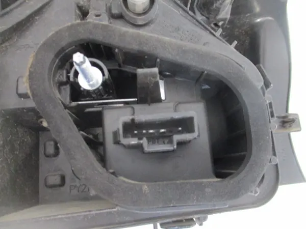 CITROEN C4 CACTUS Luz Trasera Derecha image 8