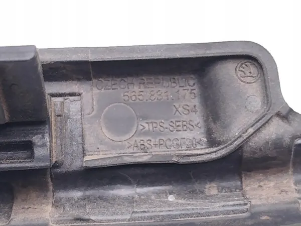 Skoda Kodiaq Front Left Door Trim 565831175 image 7