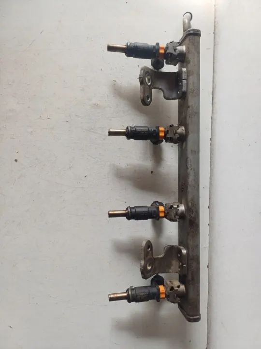 Injector OEM 166008992R para Renault Captur, Clio image 3