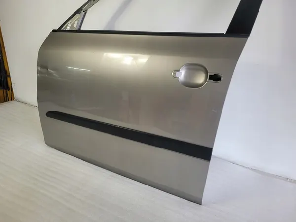 Skoda OE 5J6831311D Vänster Framdörr image 5