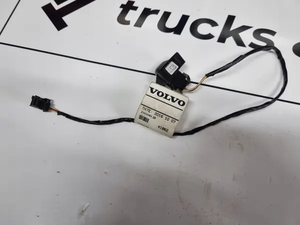Sensor Volvo OEM 21336024 - Estado Usado image 3