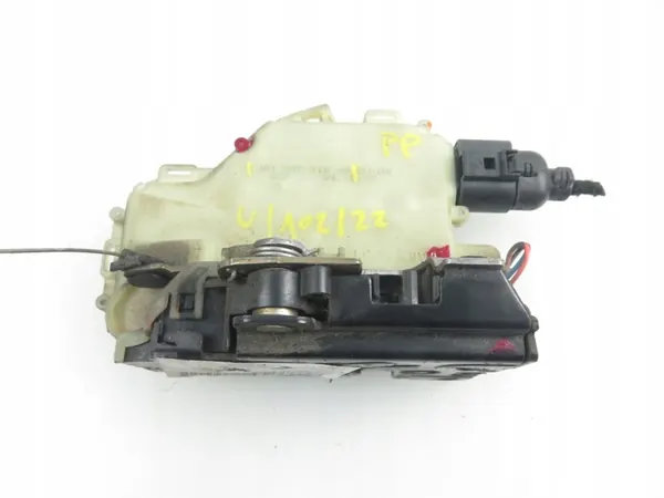 VW Jetta V III 1K Sedan Türschloss Rechts 3B1837016AA image 7