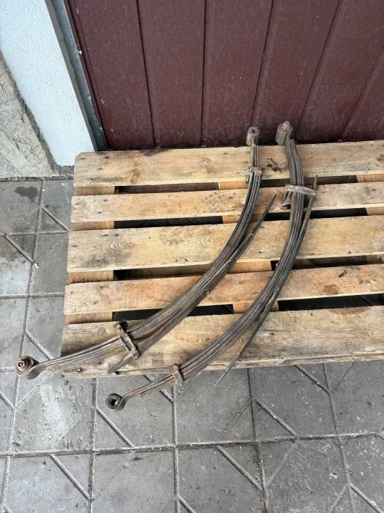 Muelles de ballesta traseros OEM RESOR RESORY TYŁ 4-PIÓRA image 2