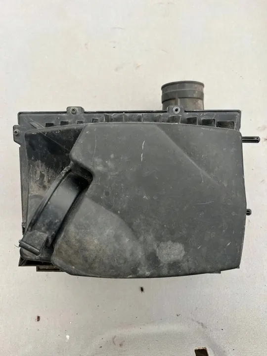 MASTER III Ilmansuodattimen Kotelo 8200751534 image 2