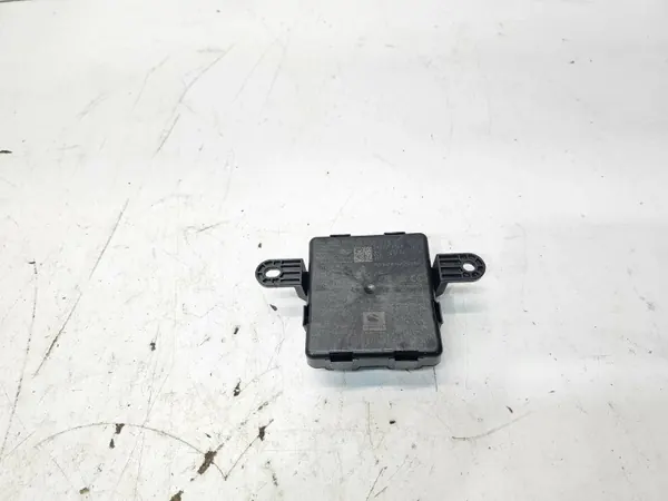 Kessy-ohjaimen pidike OEM 5WA959436AC Audi A3 8Y:lle image 2