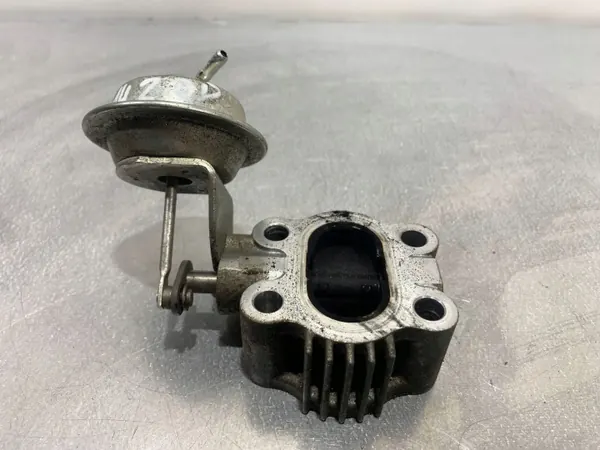 Toyota EGR-ventil OEM FBZ19798 för RAV4 XA40 image 4