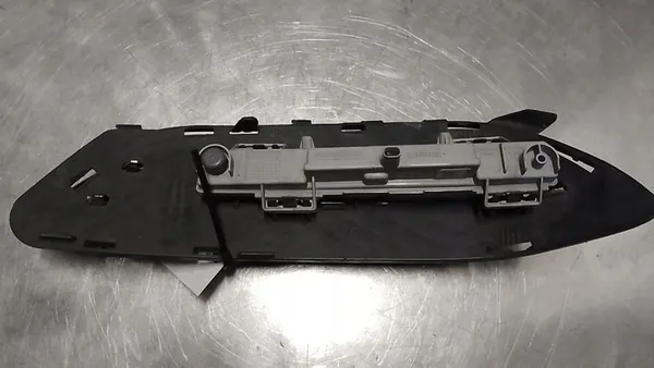 Grille LED Chromée Droite pour Mercedes W212 2009-2013 A2128851823 image 2