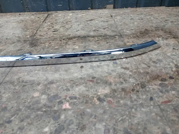 Etupuskuri Trim VW Touareg III CHROM 760853245 image 5