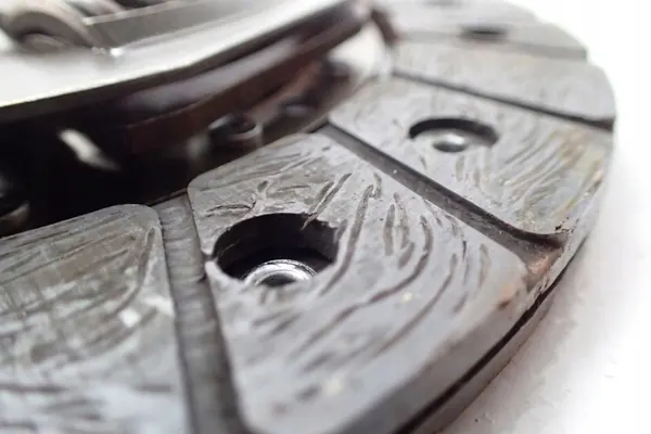 Volkswagen OE Kytkinpainelevy 03D141025D image 2