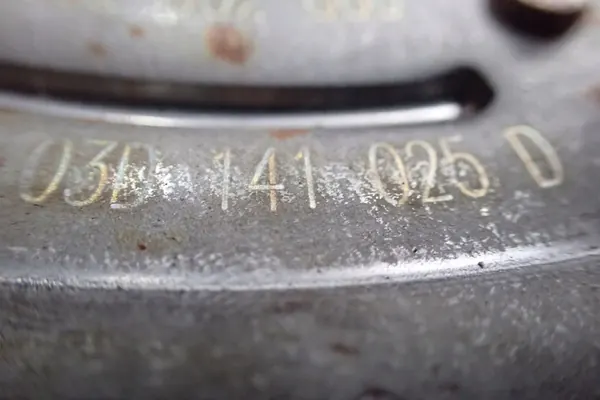 Volkswagen OE Kytkinpainelevy 03D141025D image 4