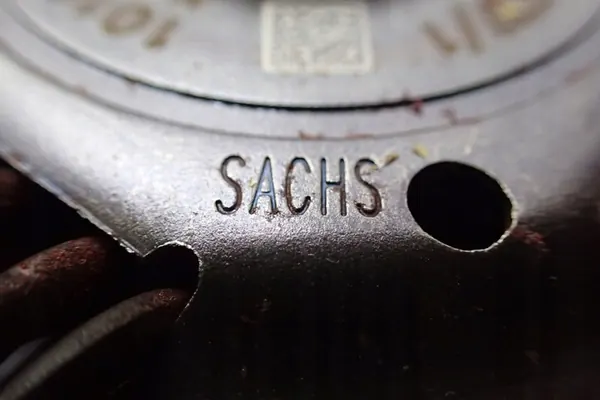 Volkswagen OE Kytkinpainelevy 03D141025D image 5