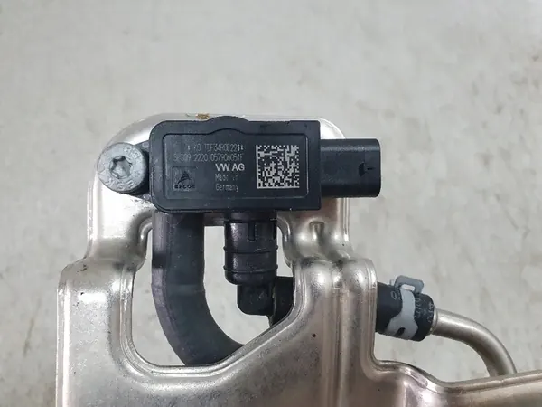 AUDI VW SKODA CUPRA 2.0 TSI Paineanturi 057906051F image 2