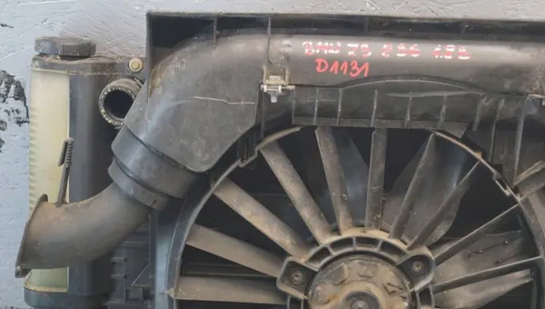 Ventilateur BMW Z3 E36 OEM JKM23592 - État Utilisé image 3