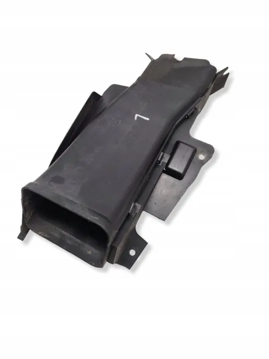 BMW Bromsluftkanal OEM 51718268375 - Begagnad image 3