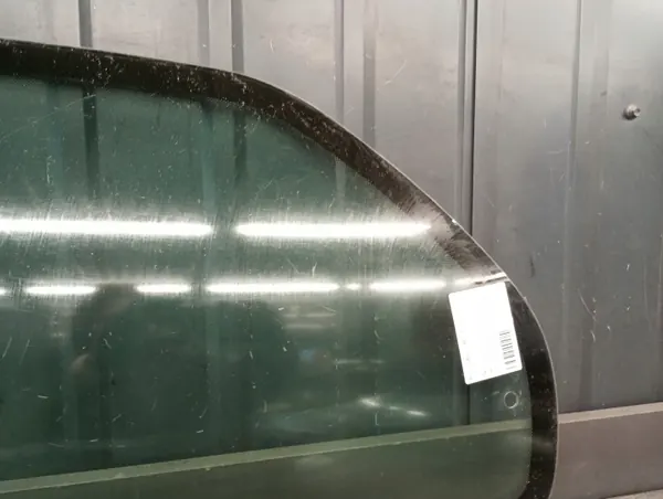 OEM Szyba lewy tyl peugeot 306 - Vasen takalasi image 4
