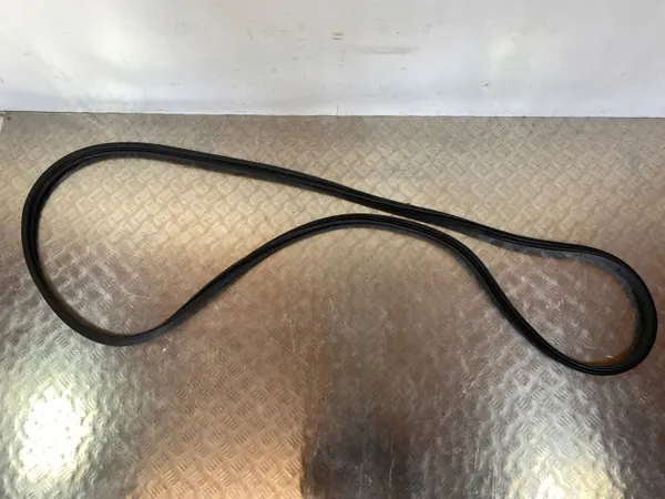Junta maletero Honda HR-V OEM FOB38939 - Usado image 3