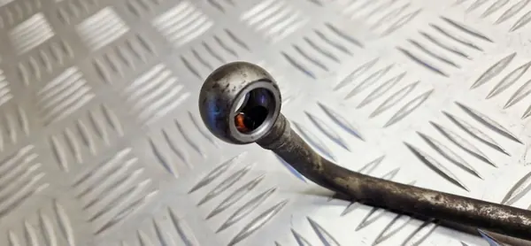 Mercedes-Benz OE vaihteistoöljynjäähdytysletku image 3