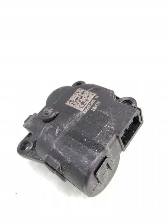 Tesla Model Y Lämmitysventtiili OEM 2996639X image 4