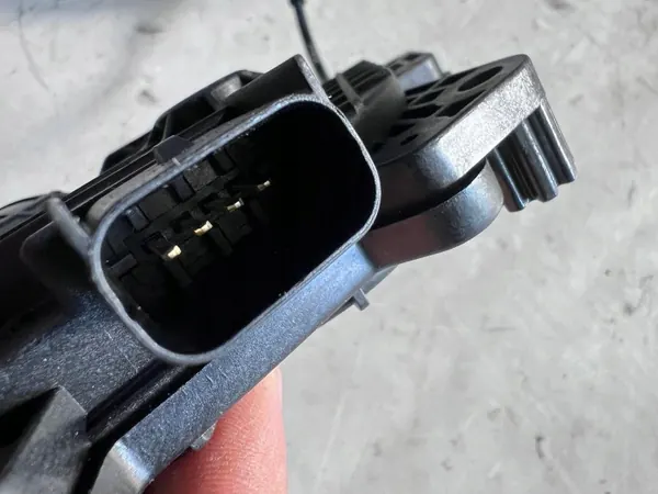 Kofferraumschloss X-CEED mit Verriegelung für Kia XCeed 2019- image 8