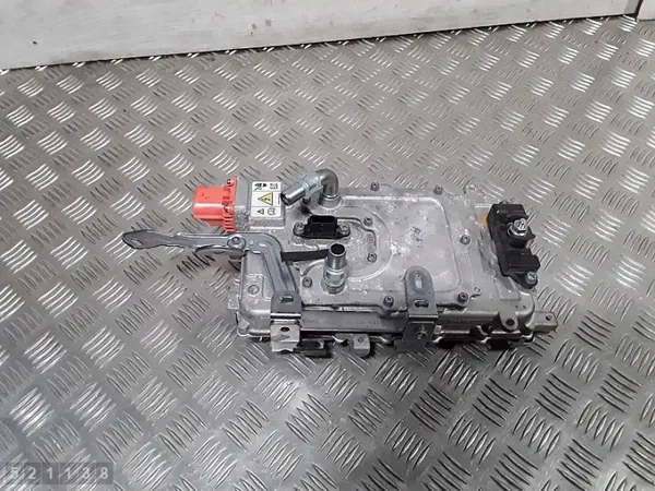 Onduleur Batterie Hybride Ford Kuga 2024 OEM PZ1814G646 image 7
