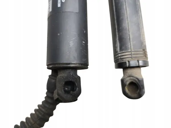 Vérins de hayon Opel Astra K OEM 39040433 39023117 image 6
