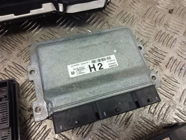 Sytytysjoukko OEM 237105FP01 Nissan Micra V 1.0L image 7
