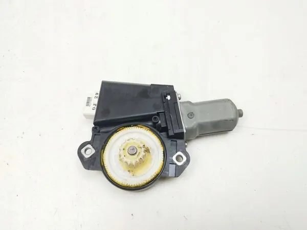 Toyota Verso 2011 OE 63260-64010 image 3