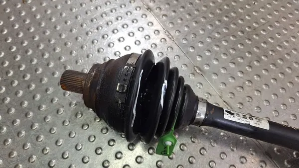 Vänster framaxel DSG Golf V Touran I Superb II image 4