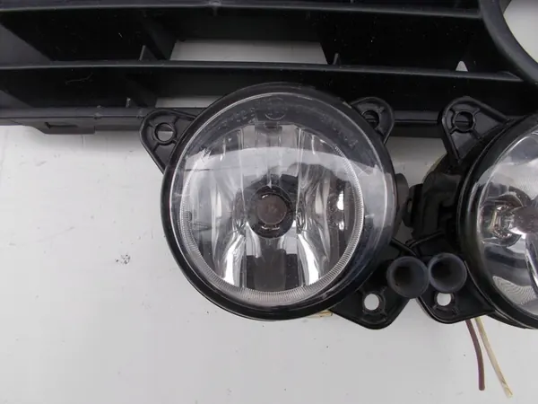 Copertura Griglia Paraurti VW Polo 9N3 Destra image 2