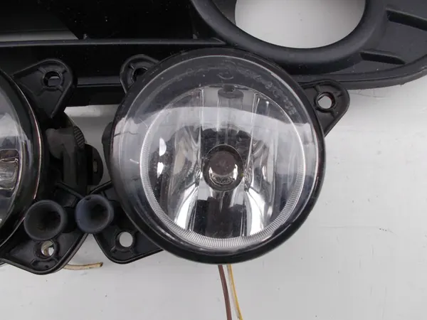 Copertura Griglia Paraurti VW Polo 9N3 Destra image 3