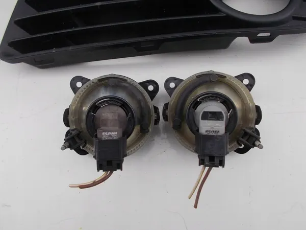 Copertura Griglia Paraurti VW Polo 9N3 Destra image 6